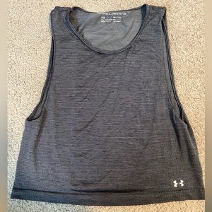 Under armor; small cropped work out tank top